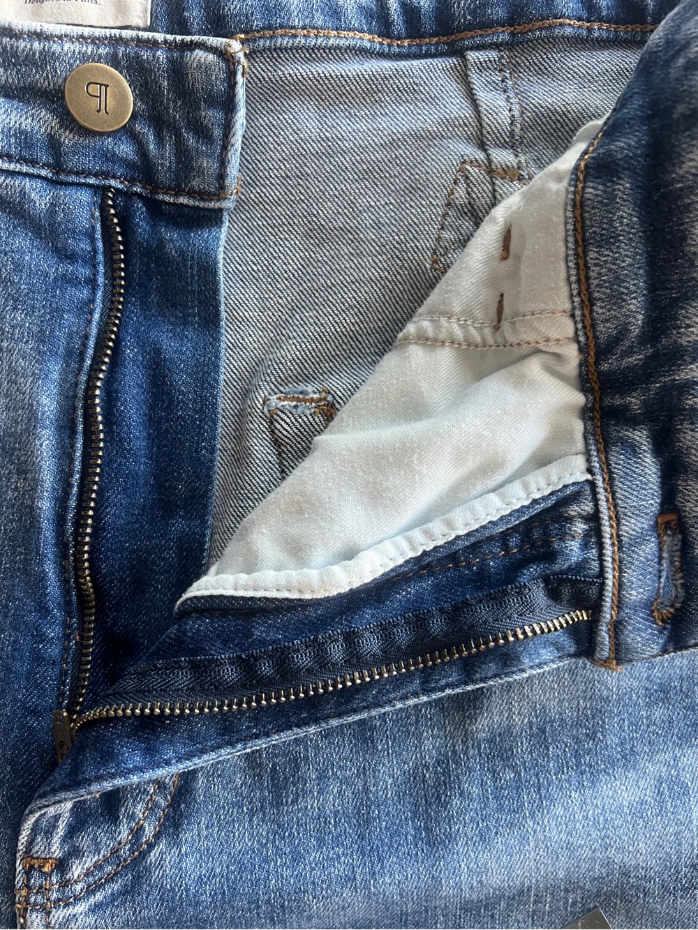 🔥RARE🔥Pilcro Myra Tapered Barrel Jeans Ankle Med Blue Wash 32T Viral - Picture 6 of 17